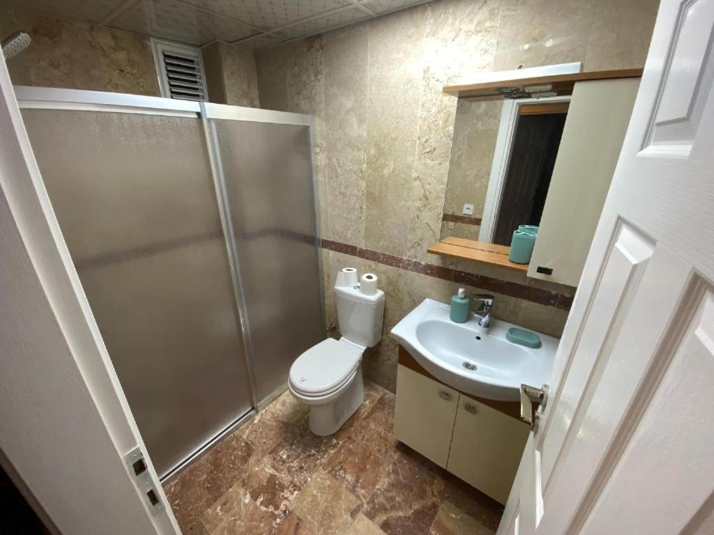 Lara'S Suite Анталия Екстериор снимка